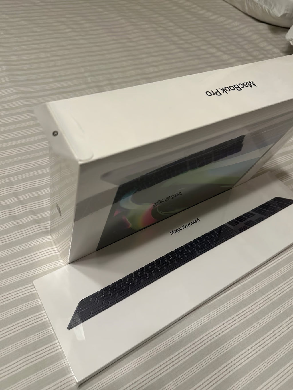 Brand NIB MacBook Pro 13inch M2 Apple Chip New Sealed Space Gray AppleCare 9P13