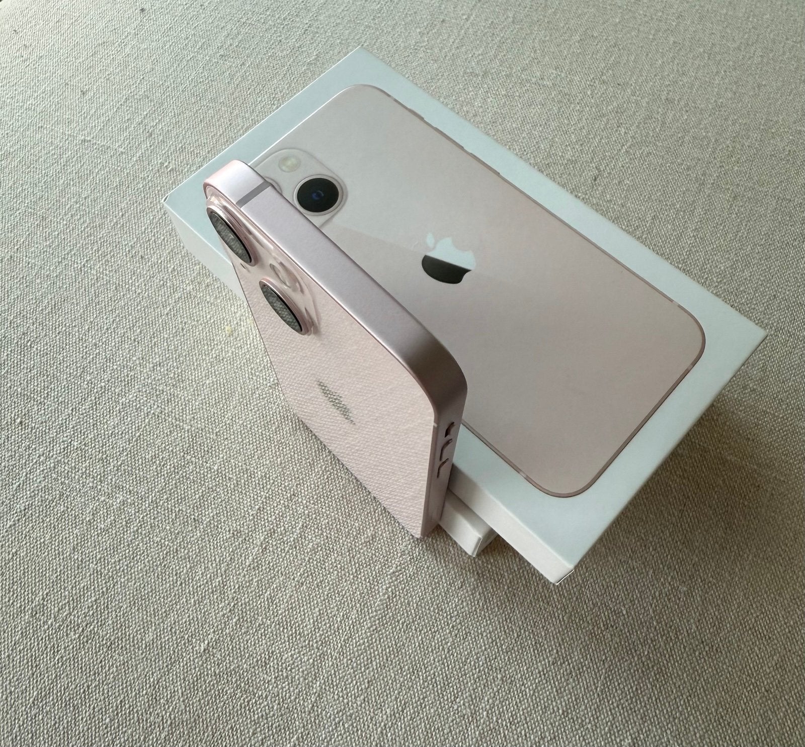 Apple iPhone 13 Mini Pink 128 GB Unlocked Bundle 8E37