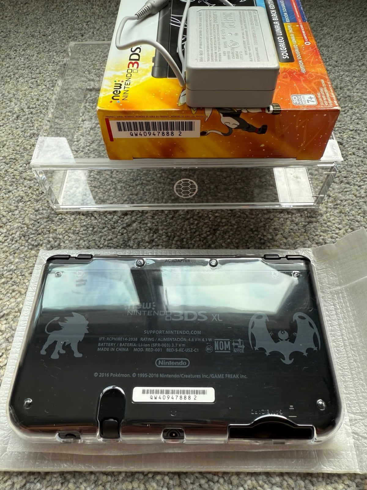 New Nintendo 3DS XL Pokemon Sun and Moon Solgaleo and Lunala in Black