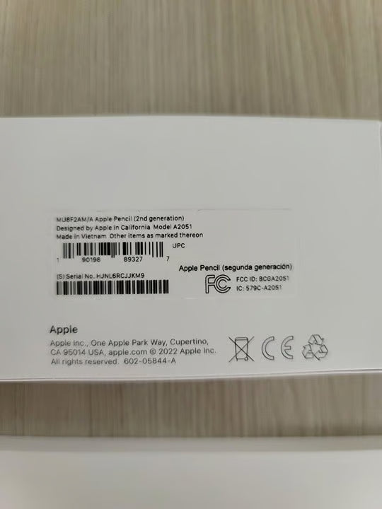 Apple iPad Air 5th Generation 256 GB Purple With Apple Pencil and Magic Keyboard 2A13