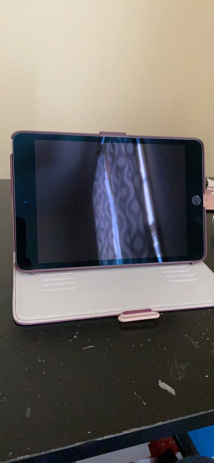 iPad mini 3rd generation Silver 64 GB 7K75