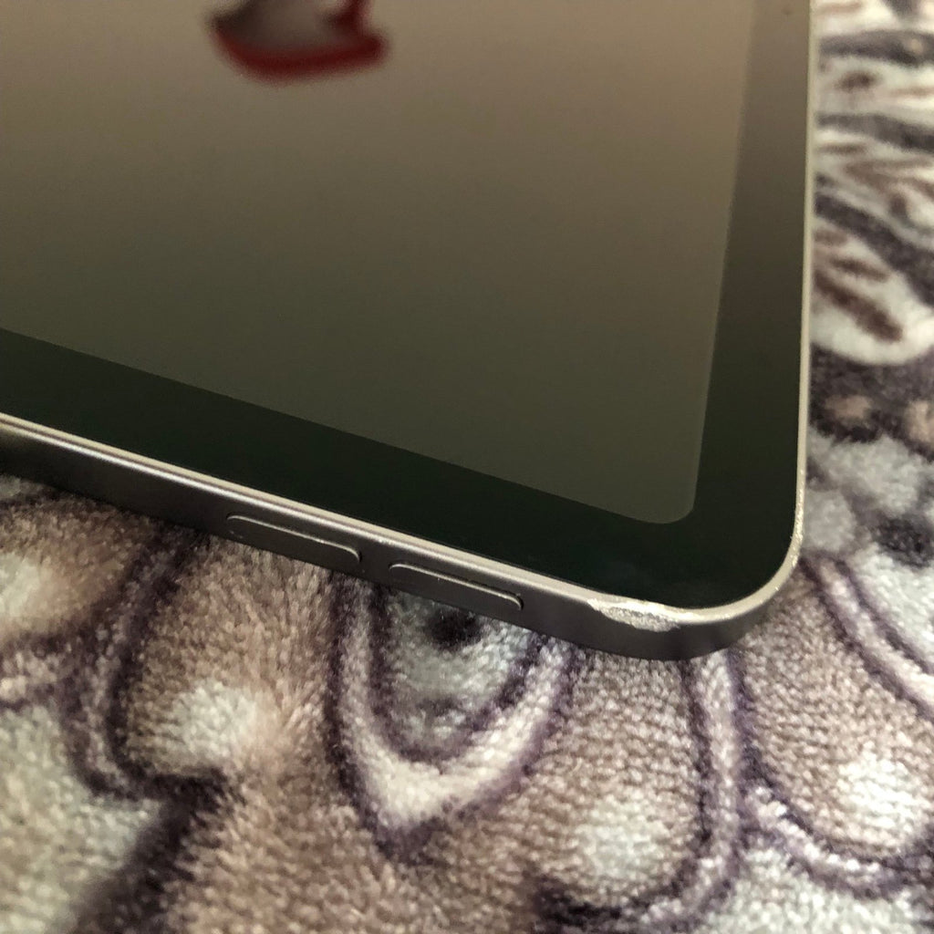 Apple iPad Pro 3rd Generation 12.9 inch 2K68