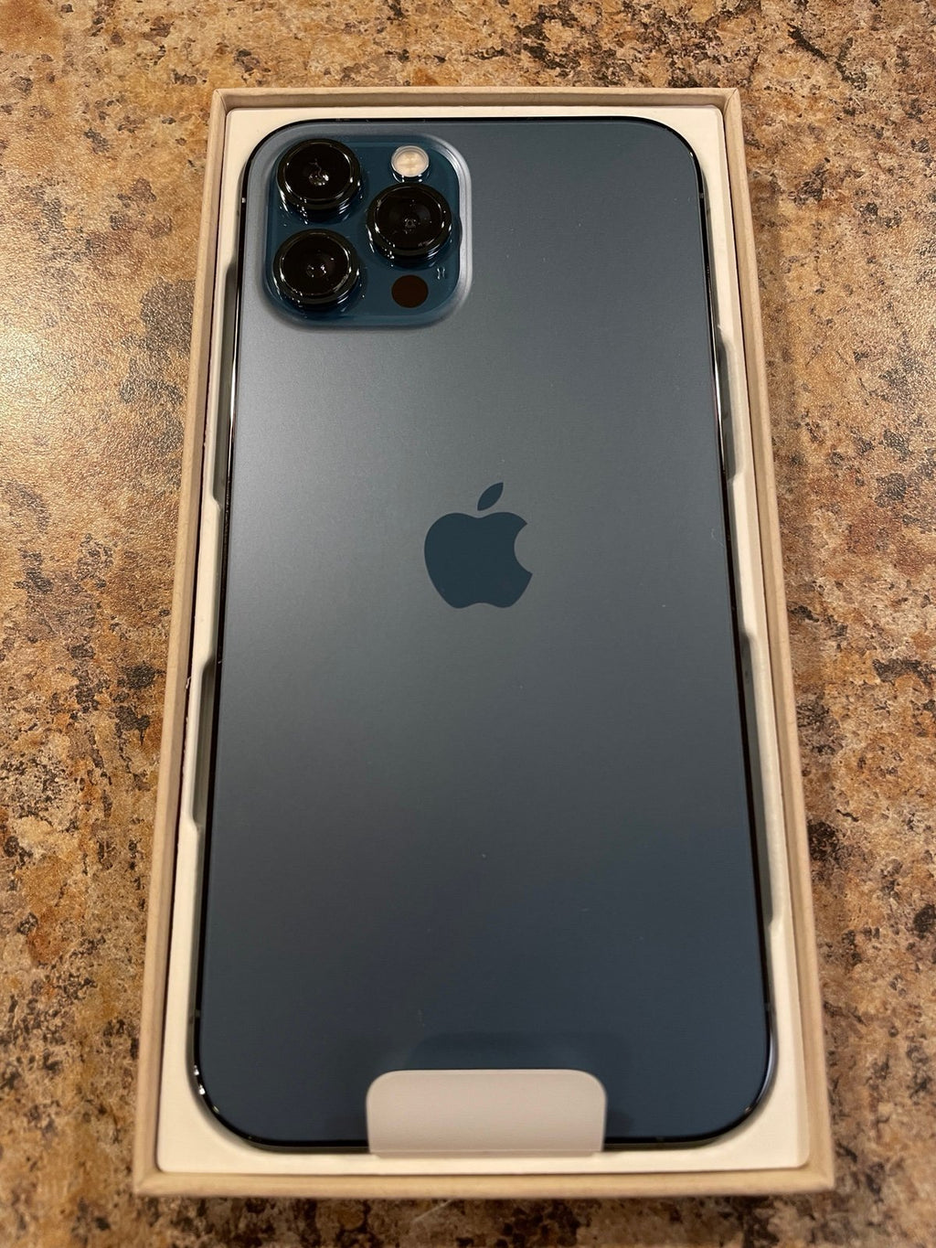 iphone12 pro max phone unlocked 9A17