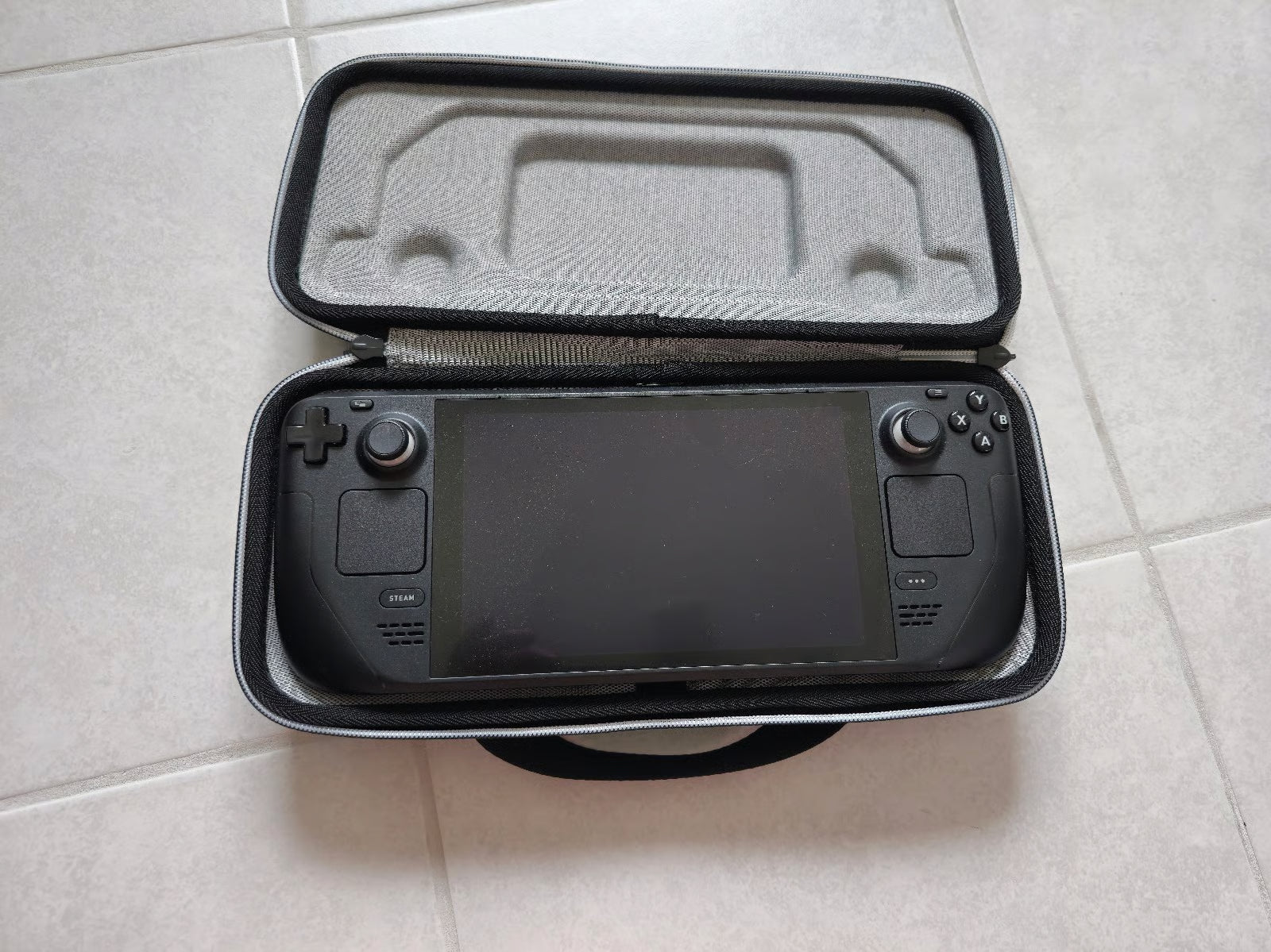 Valve Steam Deck LCD 512GB 5L36