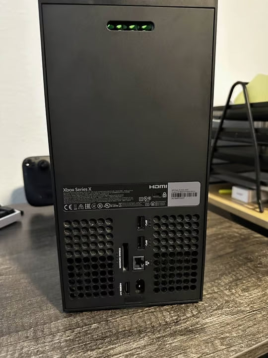 Xbox Series X | 1TB 3B37