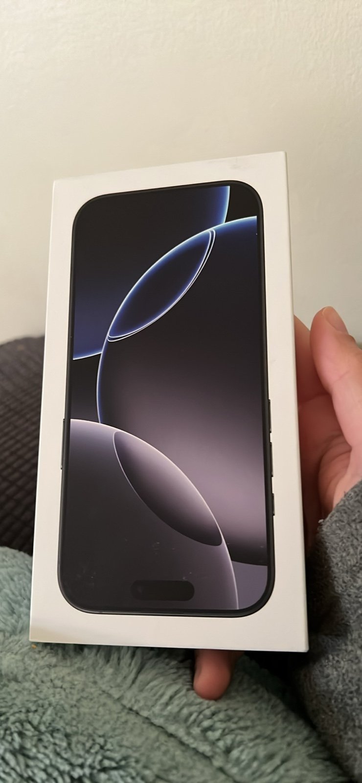 Apple iPhone 16 Pro 256GB Black Titanium (Carrier Unlocked) 8D72