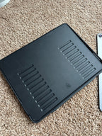 iPad Pro 12.9 inch 512gb (3rd generation) with IPad Pencil and case 9K98