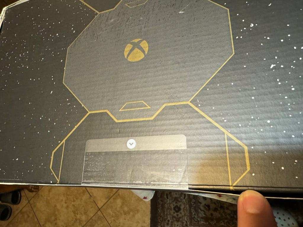 Xbox Series X Halo Infinite Limited Edition (check pictures for condition) 5E99