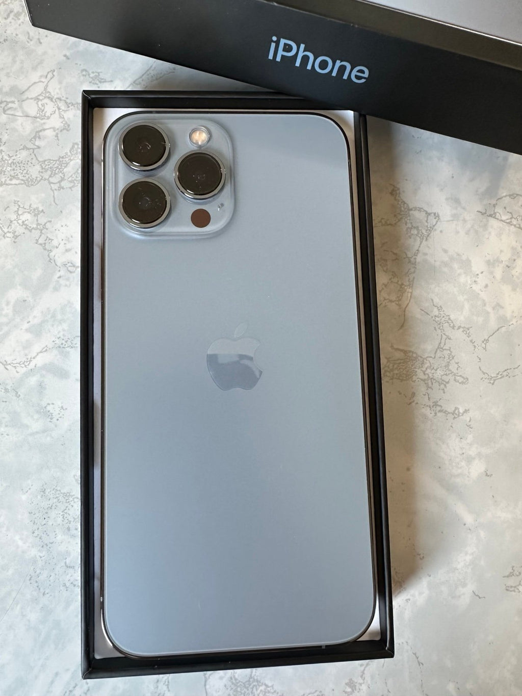 iPhone 13 Pro Max 1F89