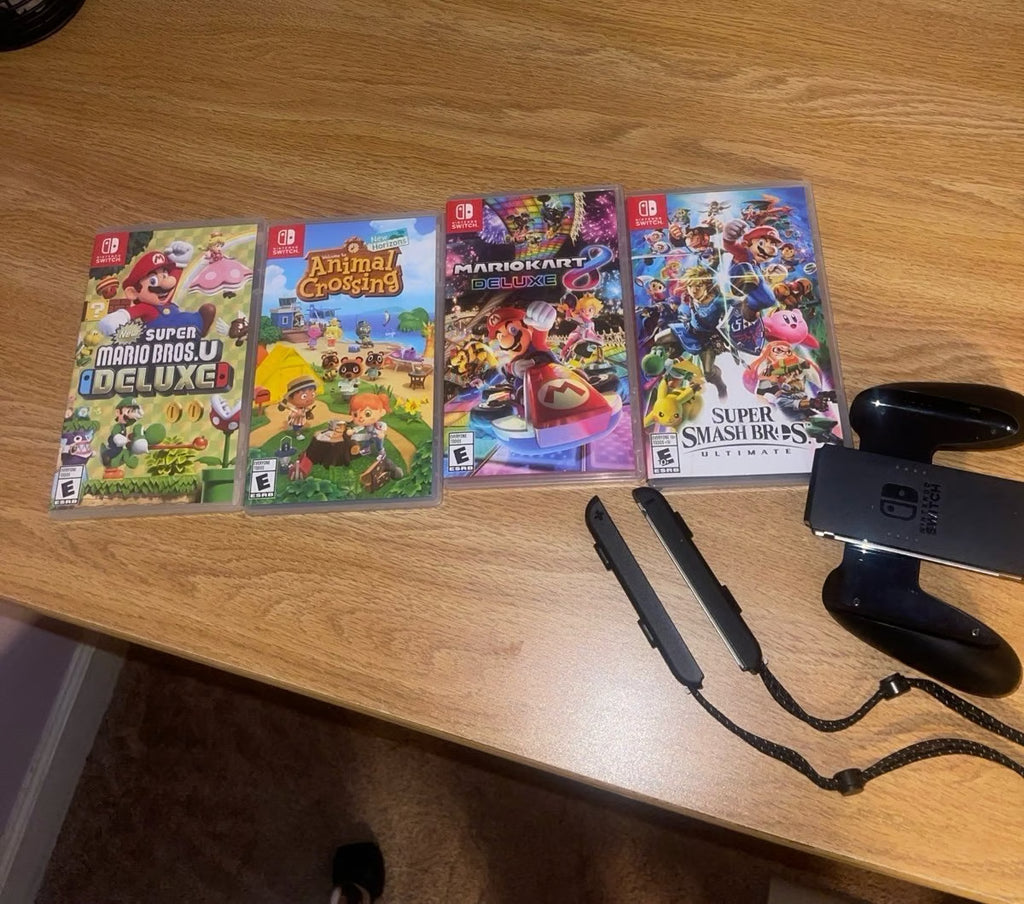 Nintendo Switch Oled White Bundle 8H15