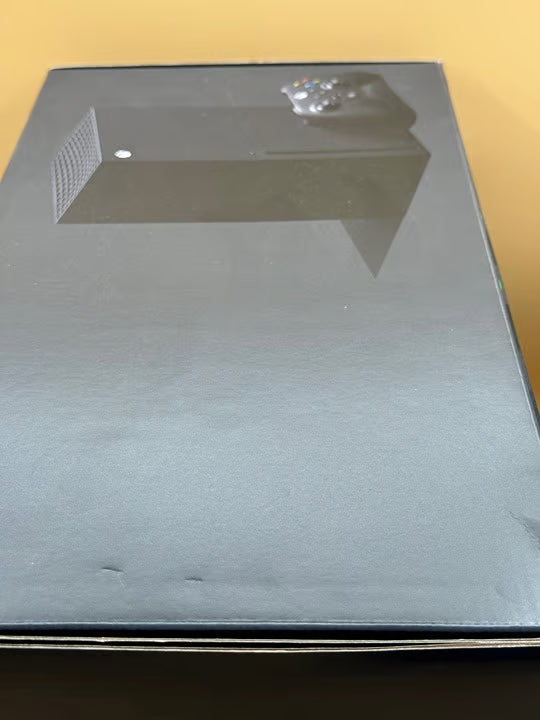 Xbox Series X with Madden 24 1W21