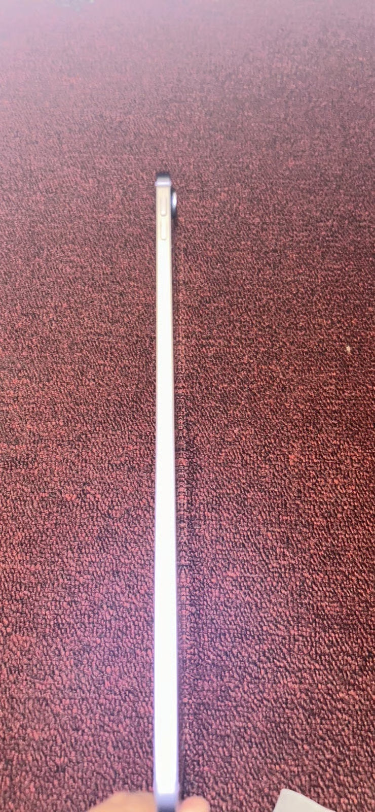 Apple iPad Air 5th Generation 256 GB in Purple 2L76