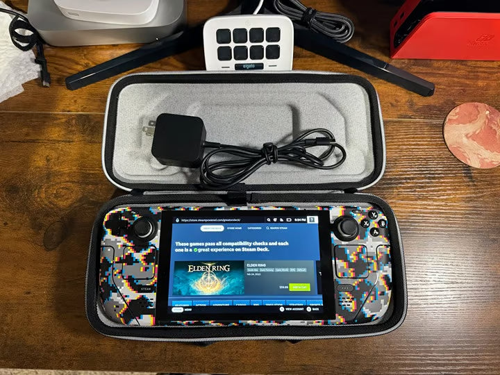 Steam Deck 512gb LCD + DBrand Skin 6S58