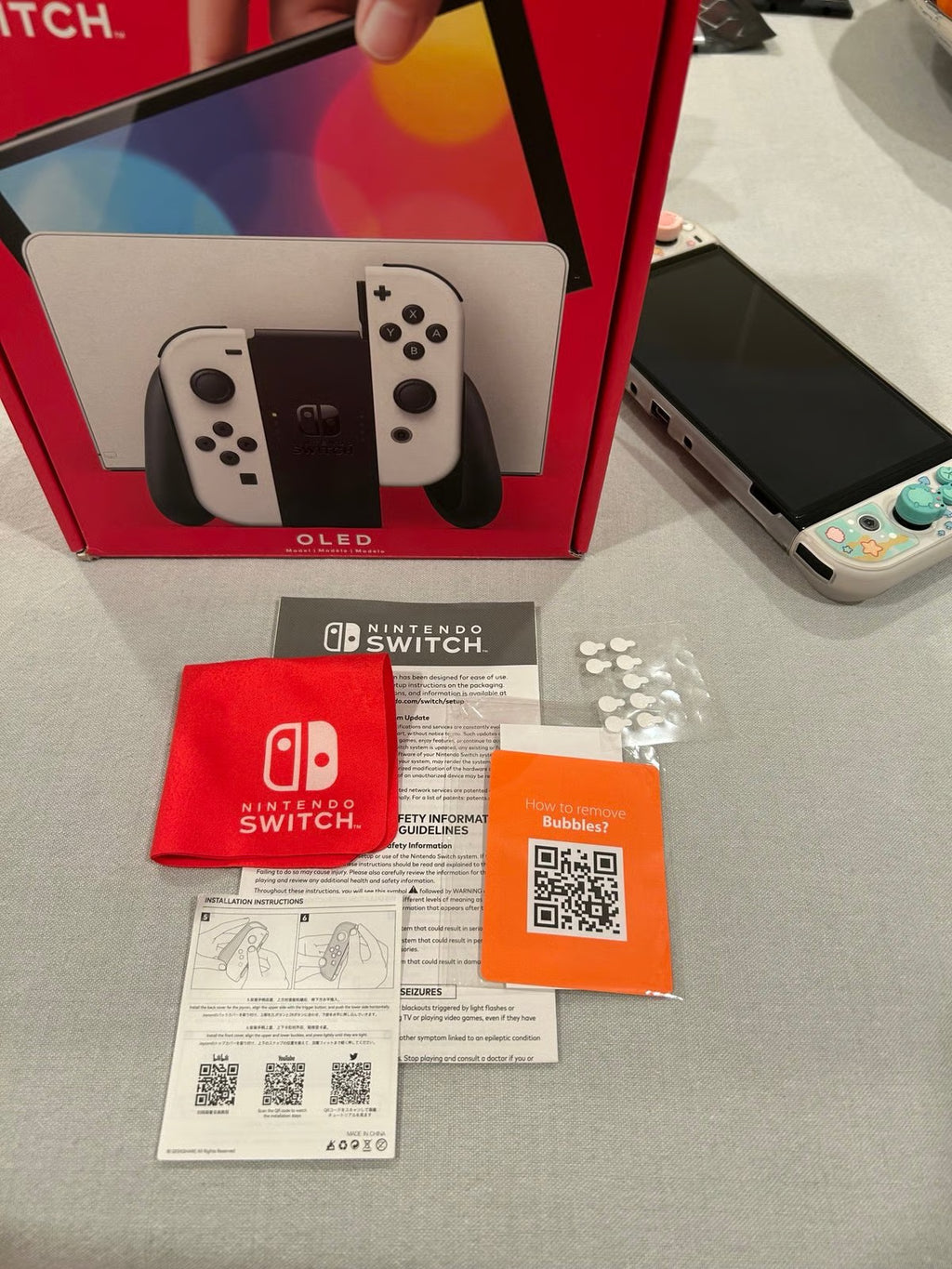 Nintendo Switch OLED - White (LIKE NEW - with accessories) 5U72