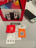 Nintendo Switch OLED - White (LIKE NEW - with accessories) 5U72