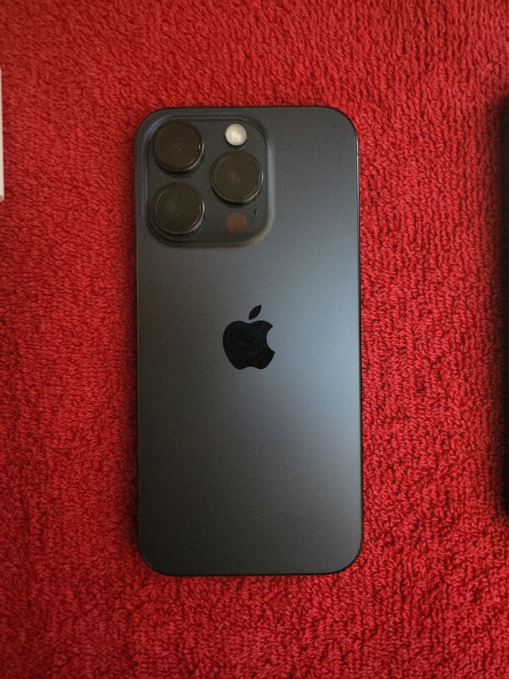 Apple iPhone 15 Pro Unlocked + Max Extras 9X31