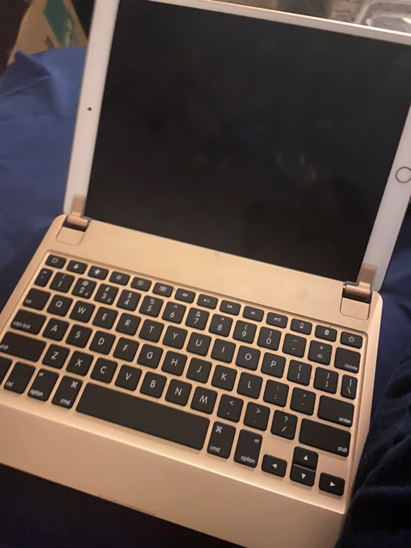 iPad Air 3 + Brydge iPad Keyboard 1H71