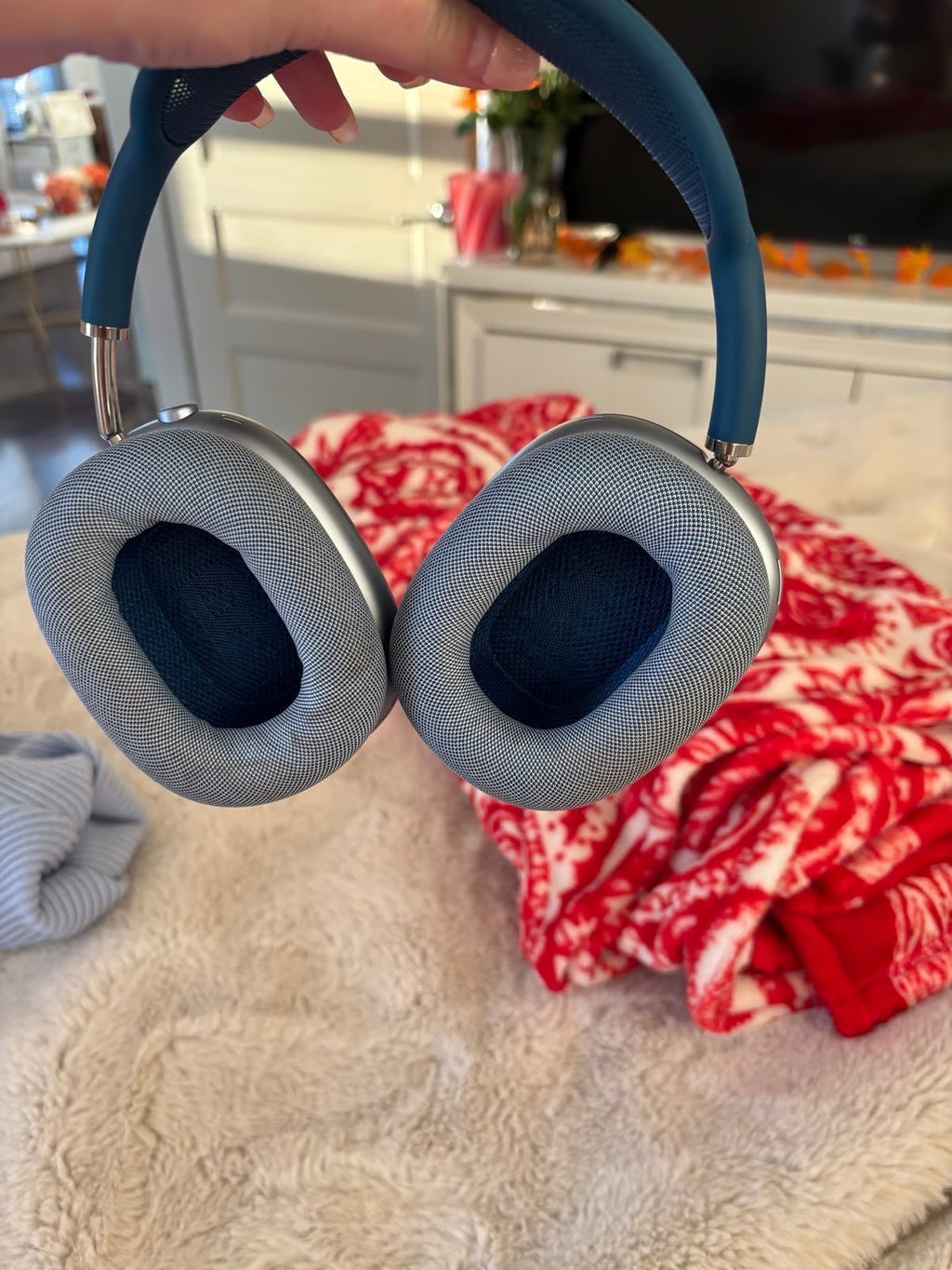 AirPod Max A2096 Sky Blue Mint condition without box 1F79