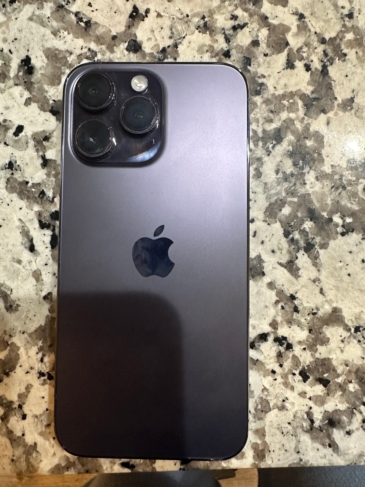 Apple iPhone 14 Pro Max 128 GB in Deep Purple 8F81