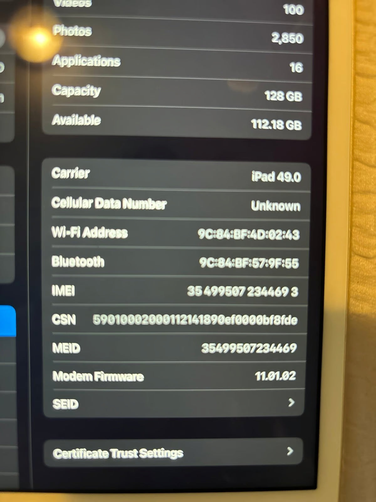 iPad mini 4th generation Gold 128 GB 9M78