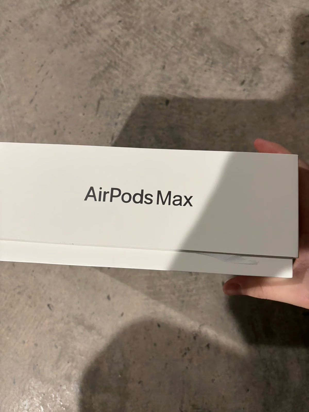 AirPods Max never opened. 9F78