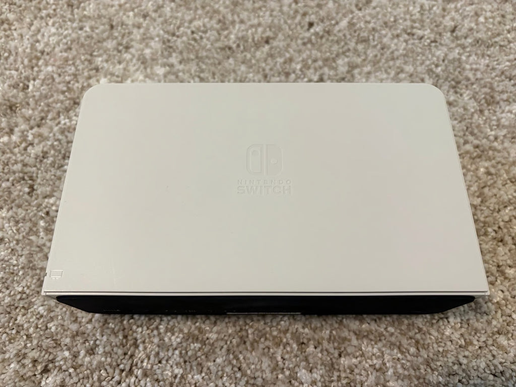 Nintendo Switch 鈥?OLED Model w/Joy-Con & 8BitDo - 8BitDo controller 9L75