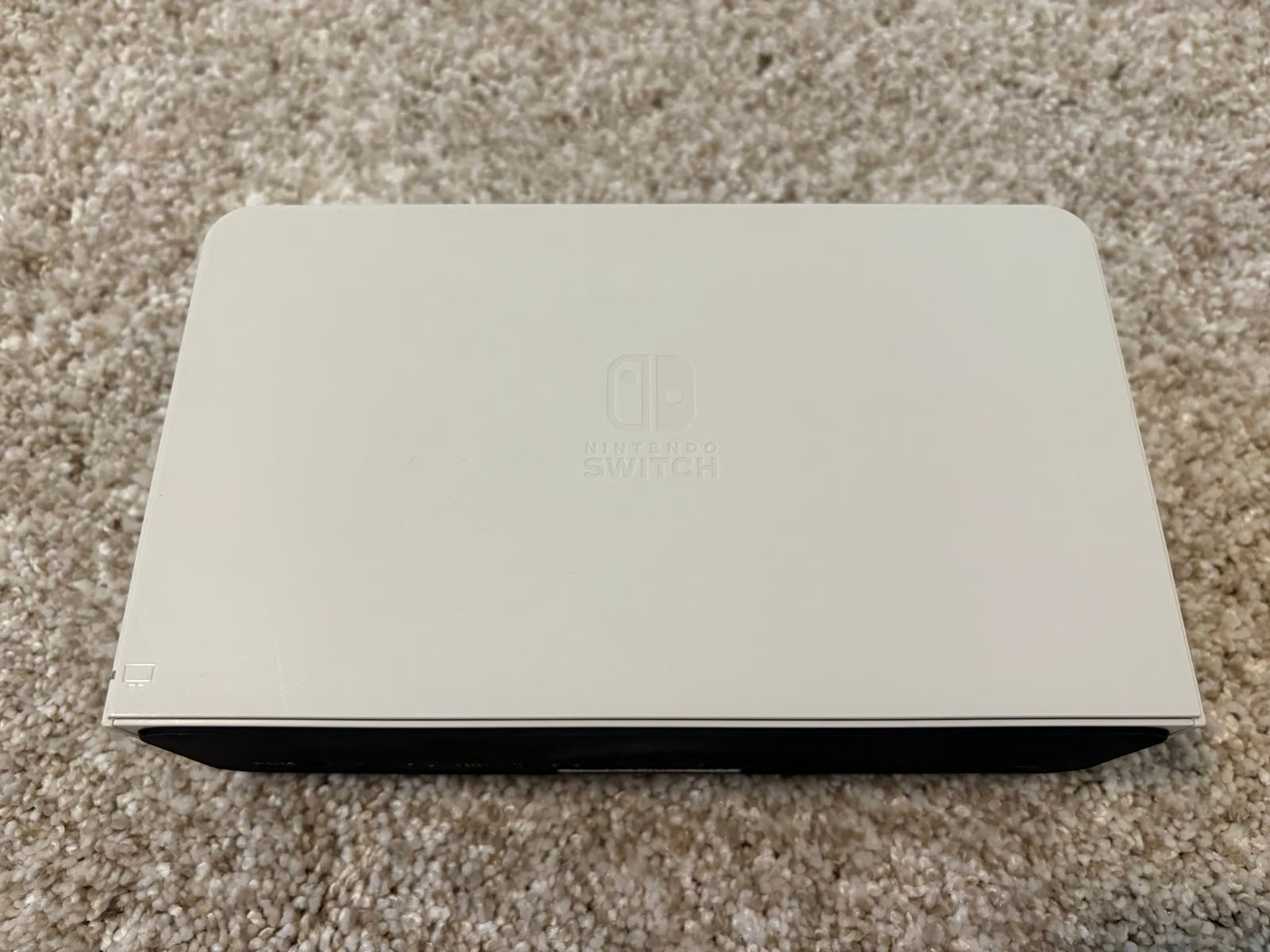 Nintendo Switch 鈥?OLED Model w/Joy-Con & 8BitDo - 8BitDo controller 9L75