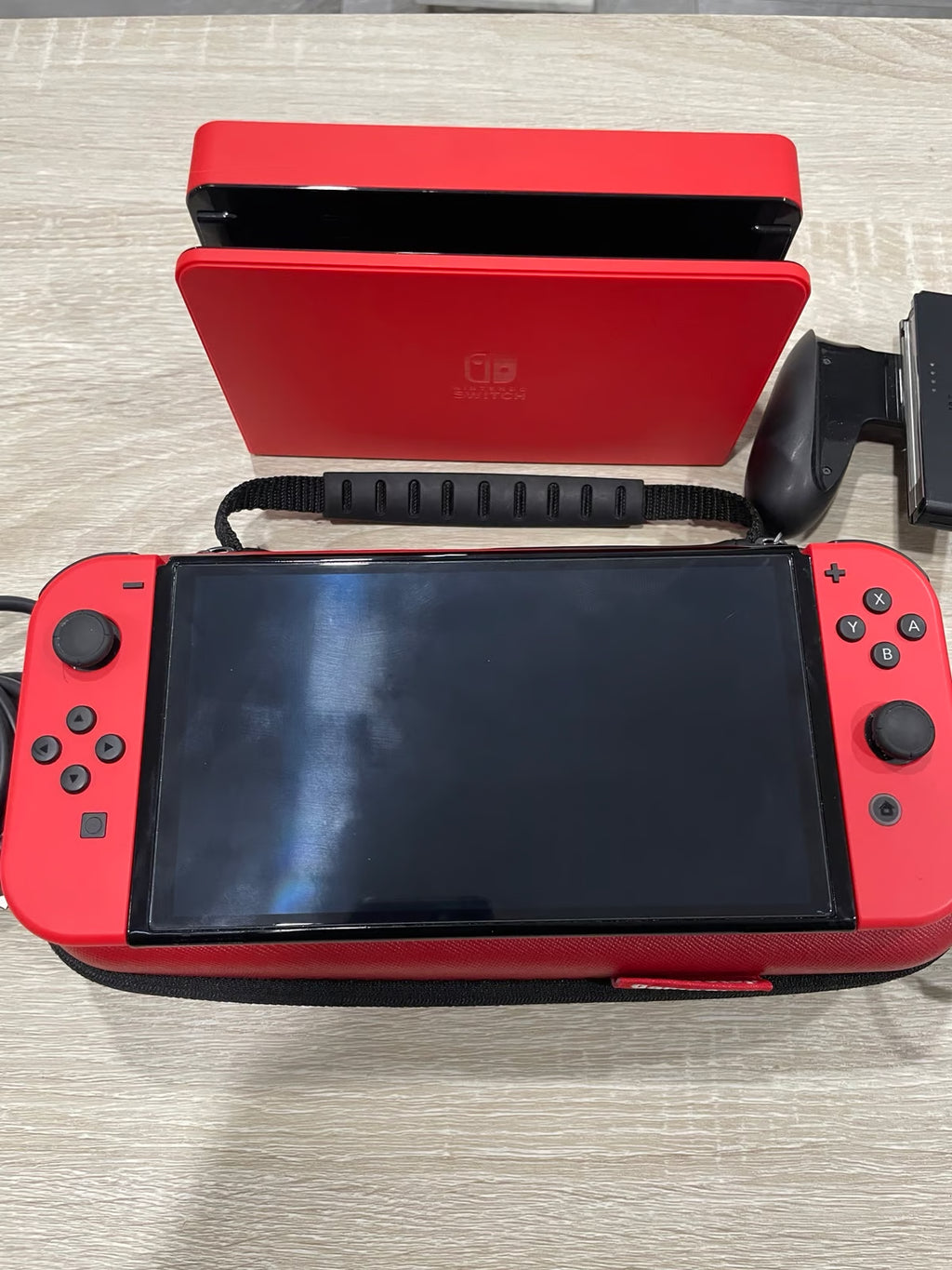 Nintendo switch oled mario edition 1O11