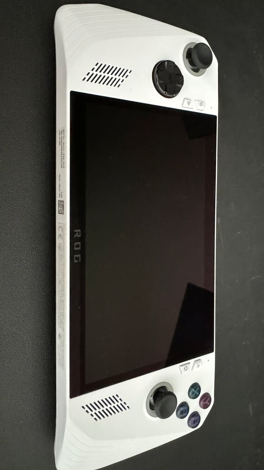 ASUS rog ally z1 extreme 8Y11