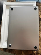 15 inch M3 MacBook Air 7L58