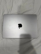 13-inch MacBook Air with Apple M3 chip 7N76