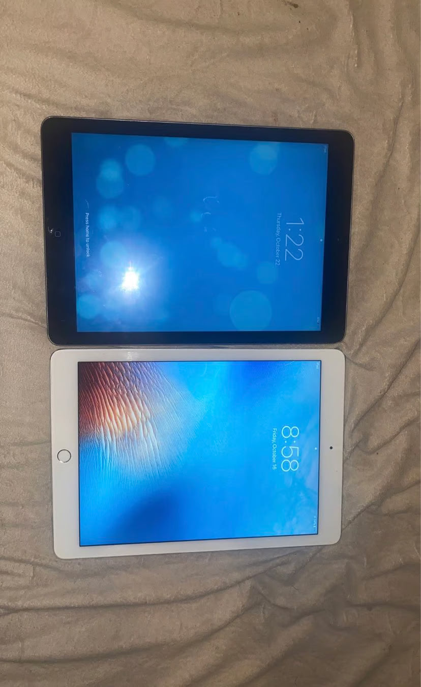 2 iPad mini 7N83