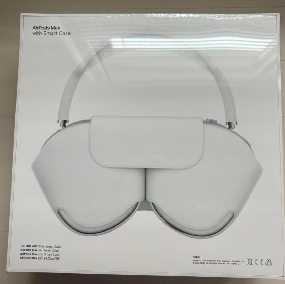 Apple AirPod Maxes 1V65