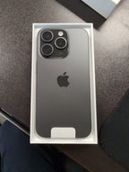 iPhone 15 Pro in Black Titanium 128 GB (Unlocked) 7U56