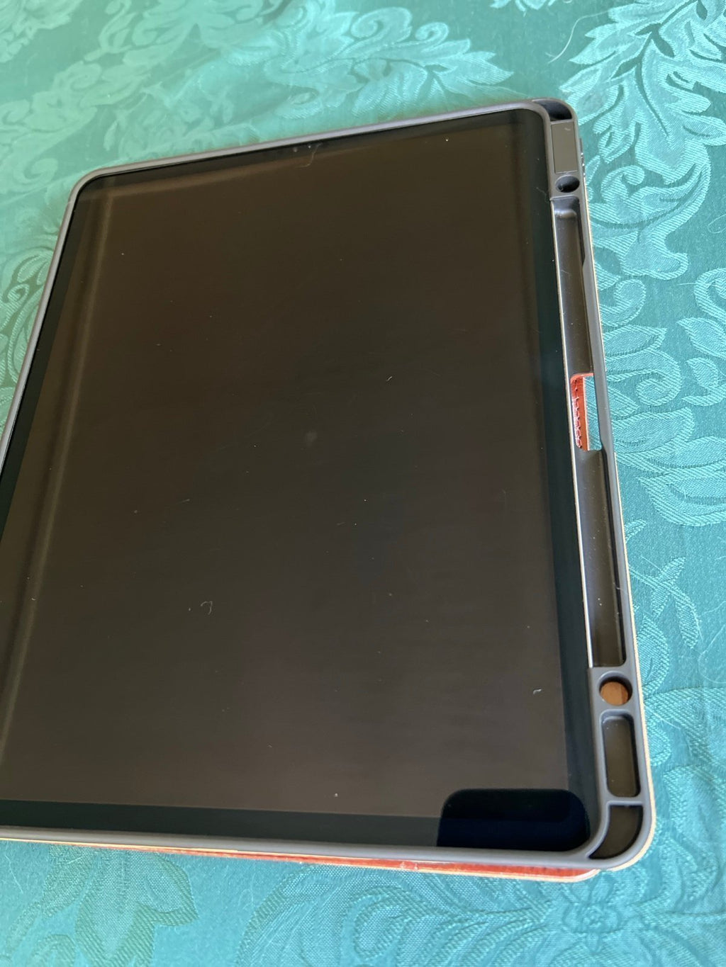 iPad Pro 4th generation 1Z75