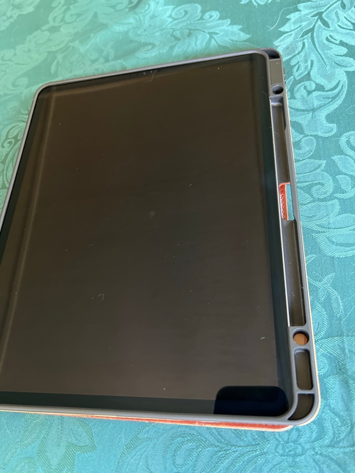 iPad Pro 4th generation 1Z75