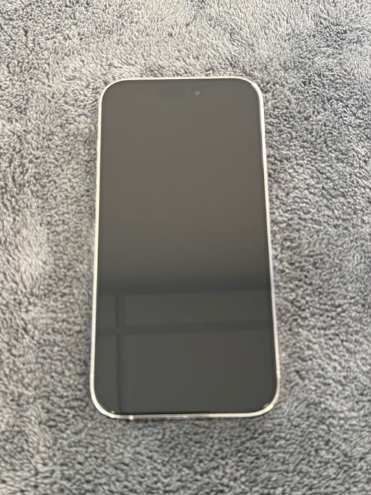 iPhone 14 Pro | Unlocked - No SIM Restrictions | 256 GB | White/Silver 5Y59