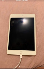 iPad mini 4th generation Gold 7Y76