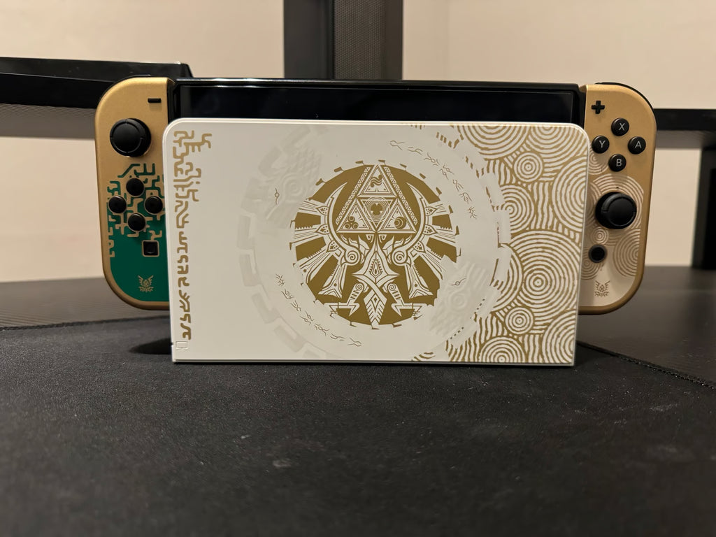 Nintendo Switch 8J27