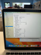 Macbook Air 13inch 2020 8GB Ram /512ssd Perfect Condition 7T36