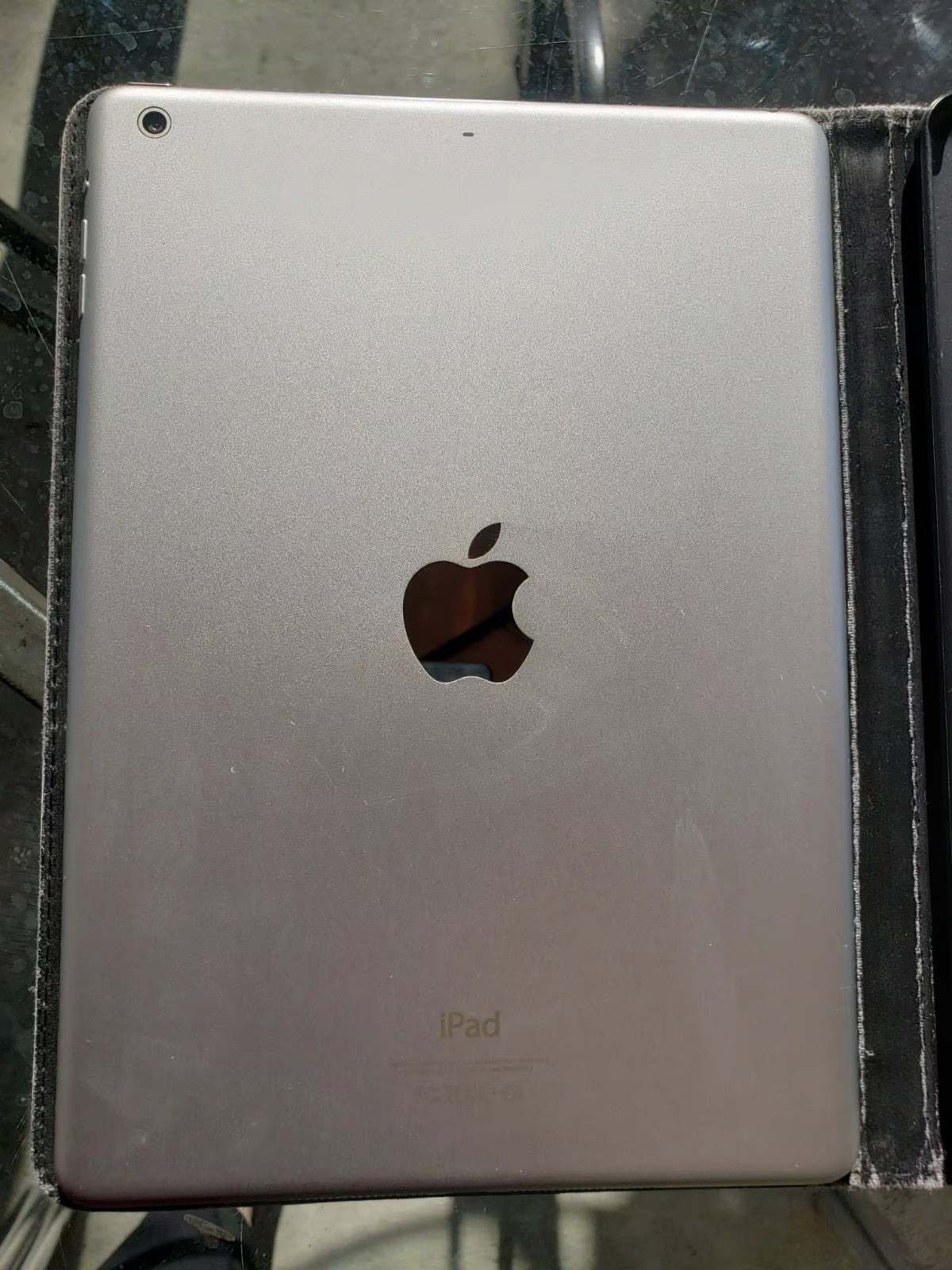 iPad Air 1st generation Silver 16 GB 2U16