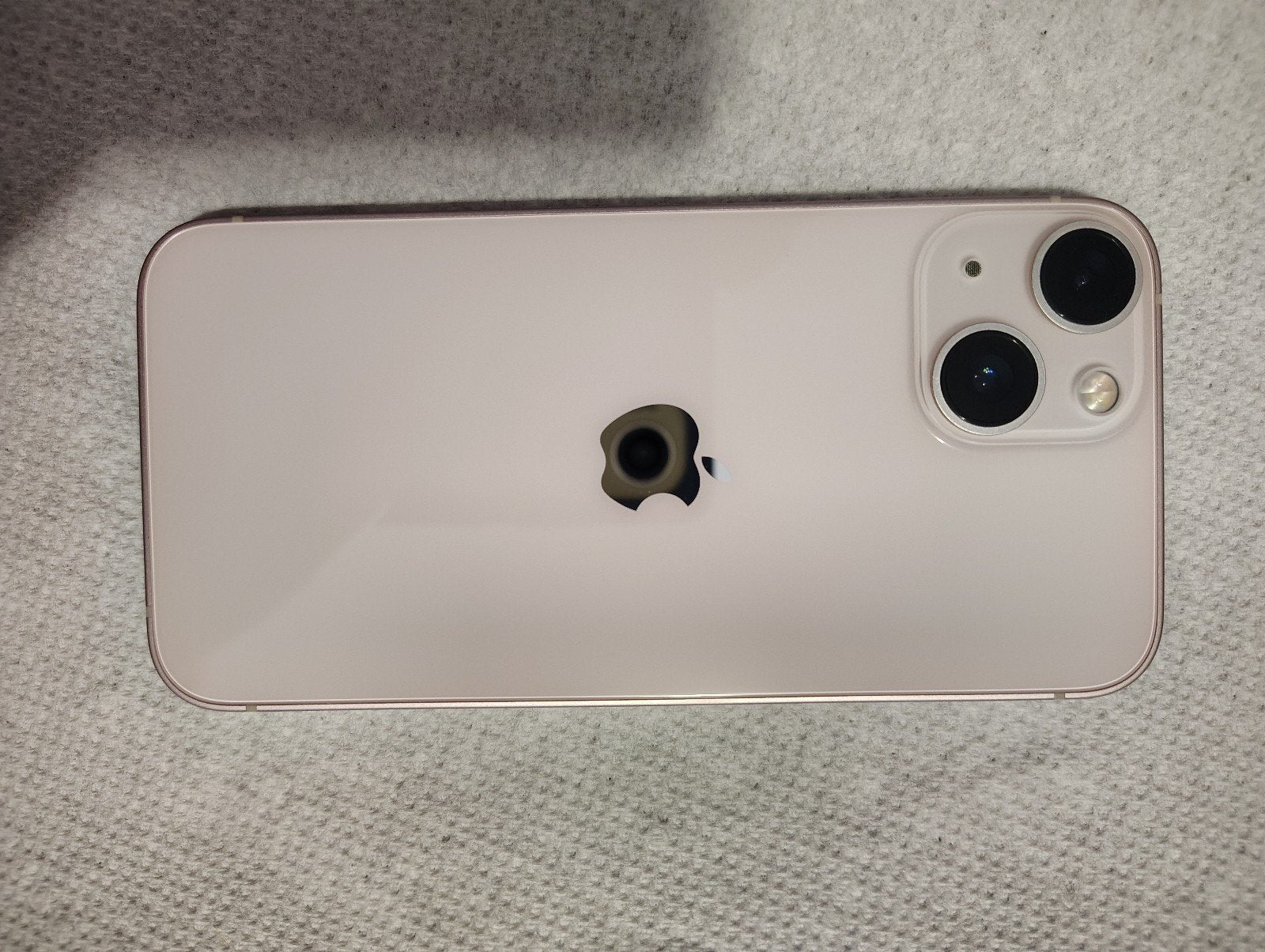 Apple iPhone 13 Mini 128 GB in Pink - Carrier Unlocked 6L87