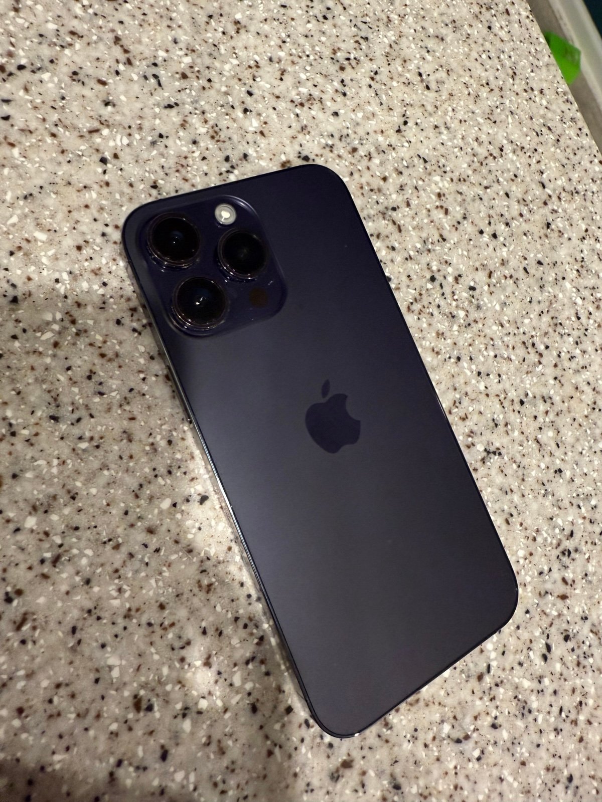 Apple iPhone 14 Pro Max 256 GB w/box 9H62