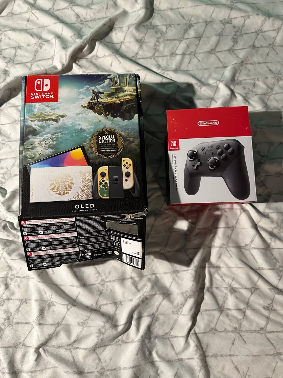 Nintendo Switch OLED Zelda tears of the kingdom edition 2D25