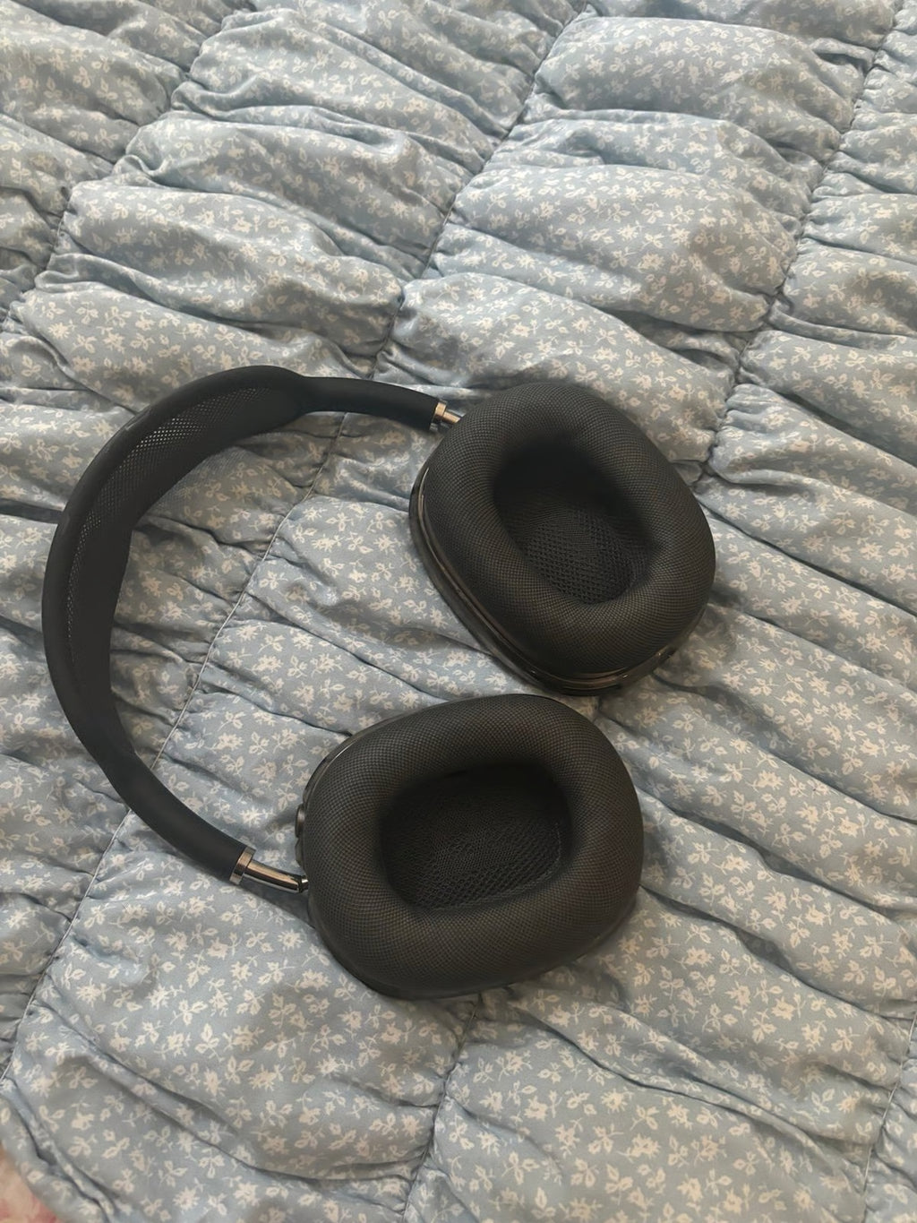 Apple AirPods Max in Space Gray 9H88