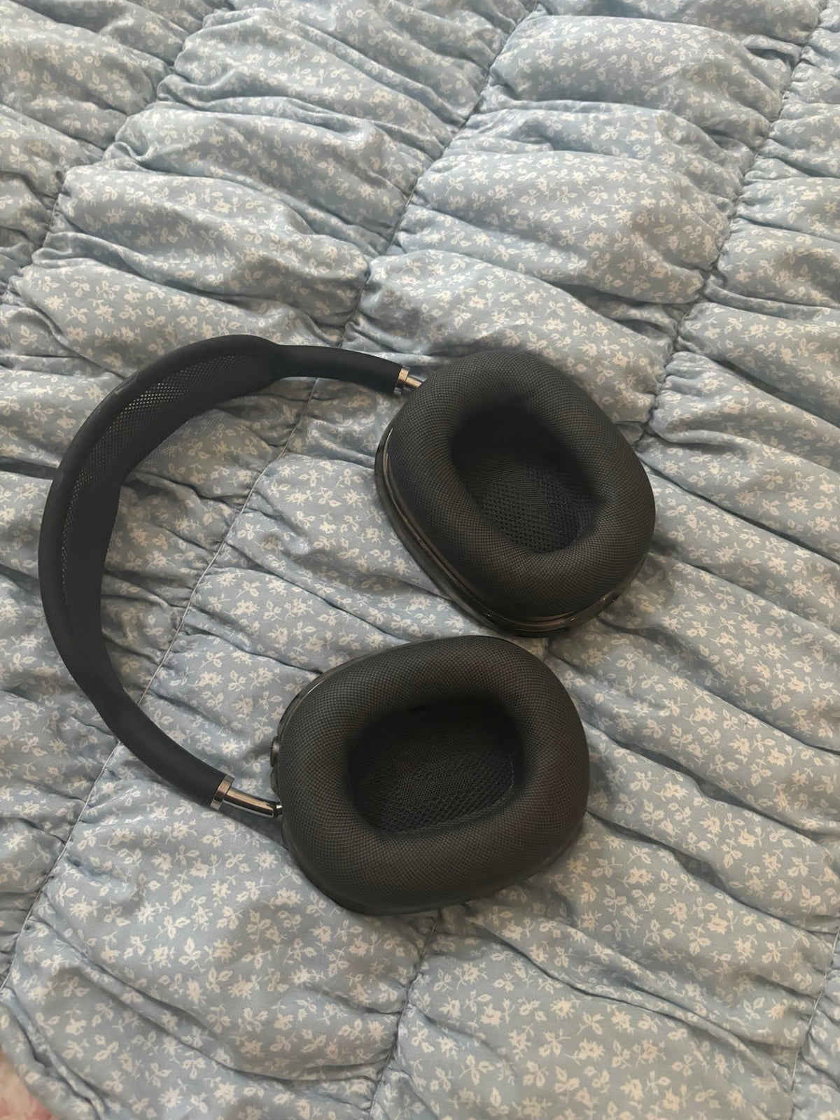 Apple AirPods Max in Space Gray 9H88