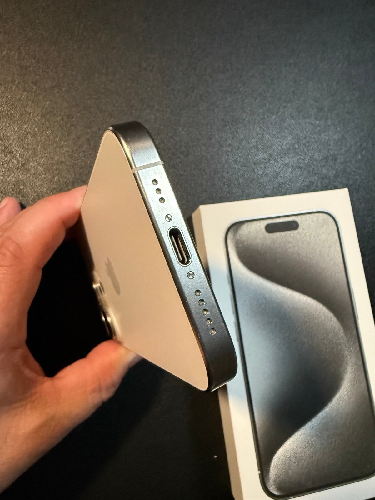 Unlocked iPhone 15 Pro 256GB White Titanium FIRM PRICE 2M67