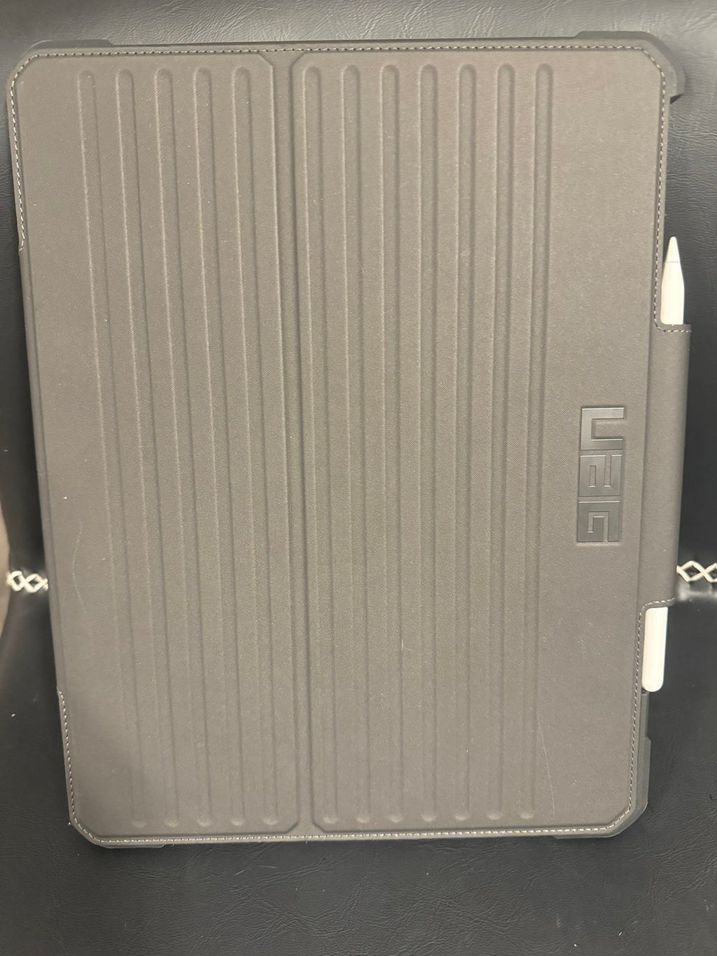 Apple iPad Pro 13"" M4 Celluar with Apple Pencil Pro and case (2024) 1E96