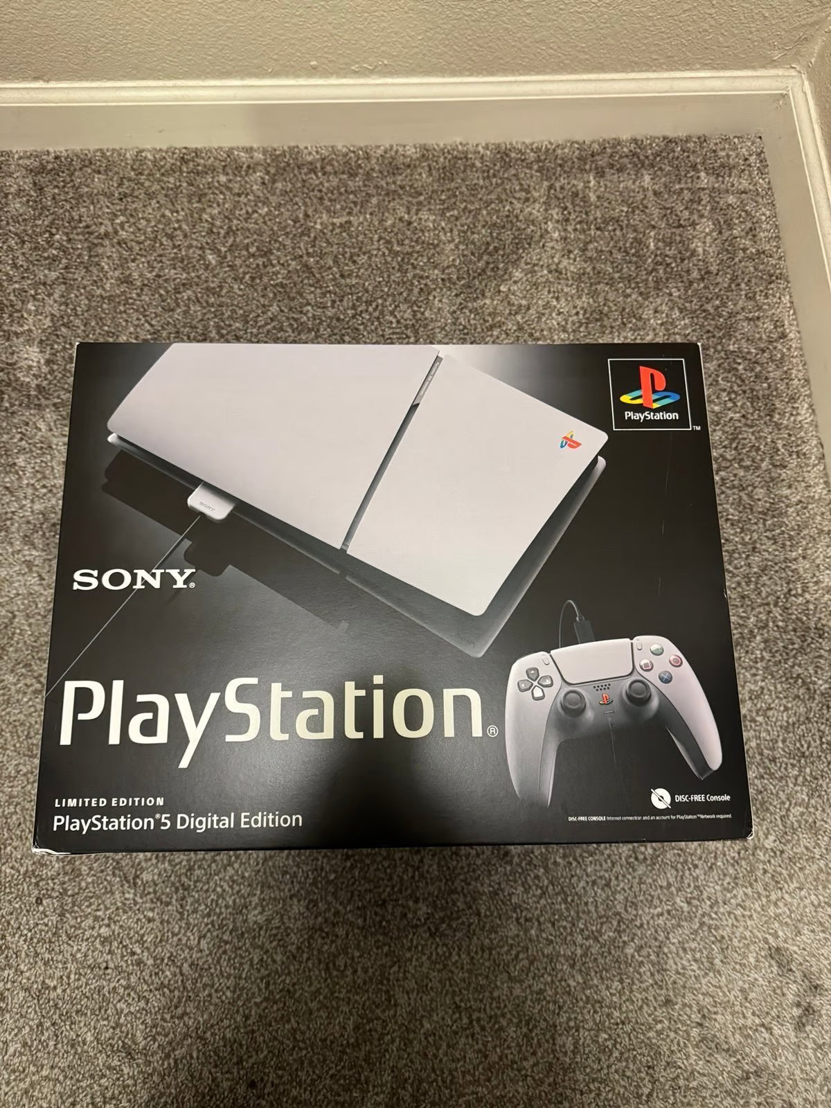 PlayStation 5 30th Anniversary Edition Console Bundle 1P12