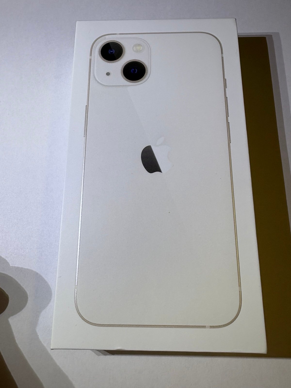 Apple iPhone 13 Unlocked 128GB Pink 5M57